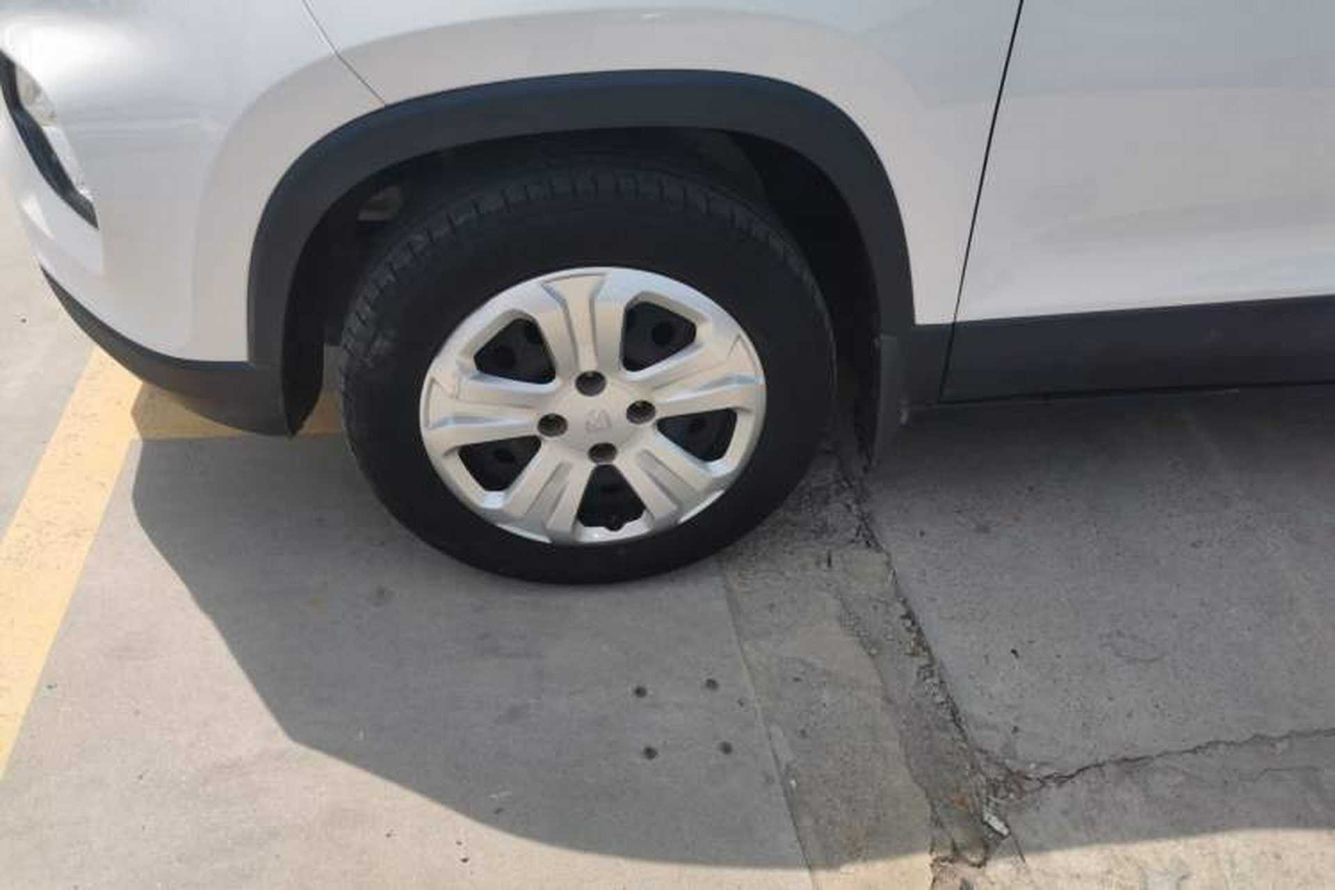 Used Baojun 510 2017 1.5L manual Comfort trim Exterior 4