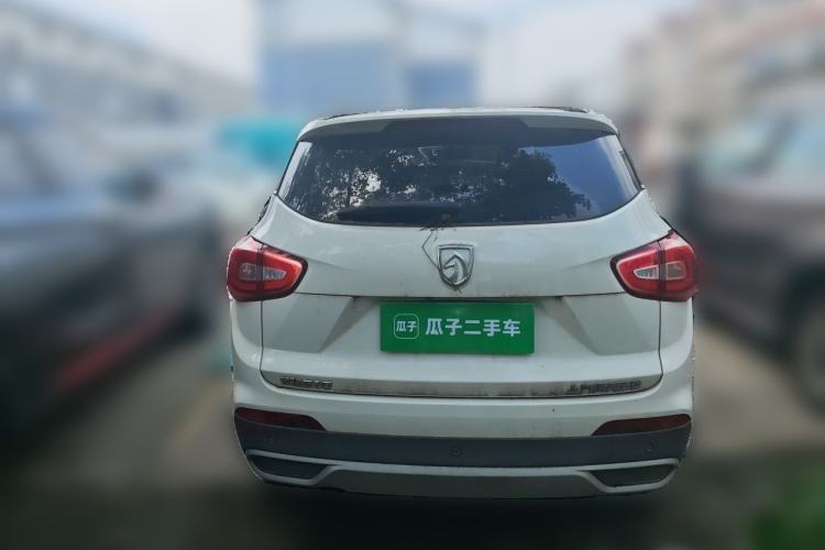 Used Baojun 510 2017 1.5L Manual Luxury Model Exterior 4