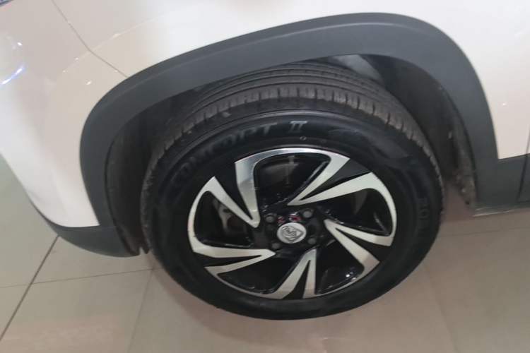 Used Baojun 510 2017 1.5L Manual Luxury Model Exterior 4