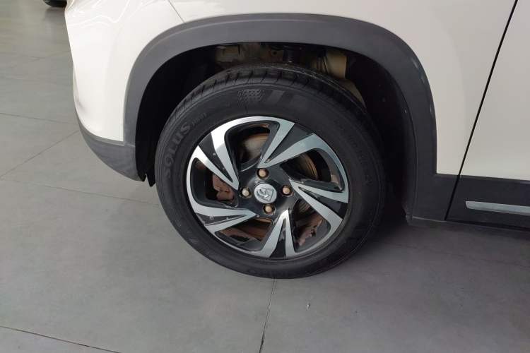 Used Baojun 510 2017 1.5L Automatic Luxury Model Exterior 4