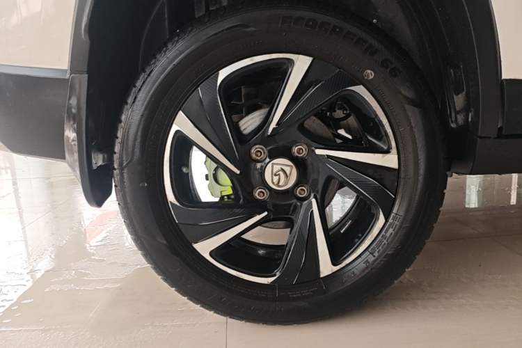 Used Baojun 510 2017 1.5L manual Comfort trim Exterior 5