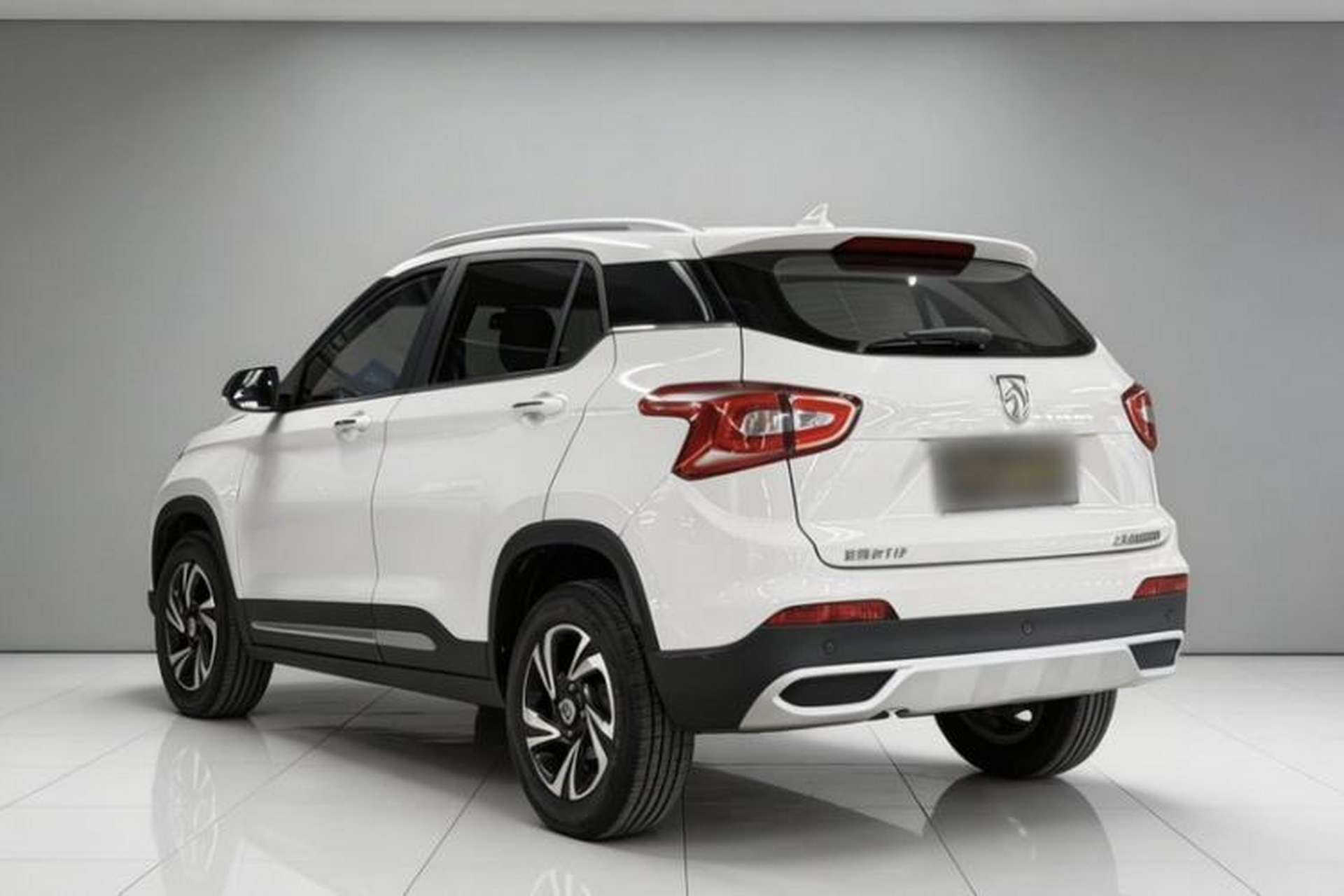 Used Baojun 510 2017 1.5L Manual Luxury Model Exterior 5