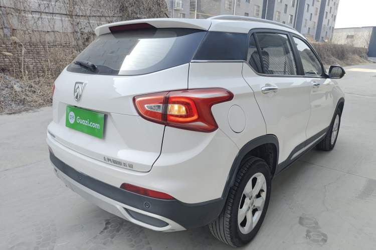Used Baojun 510 2017 1.5L Manual Fashion Model Exterior 5