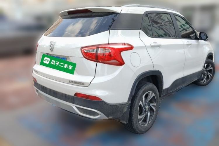Used Baojun 510 2017 1.5L manual Comfort trim Exterior 5