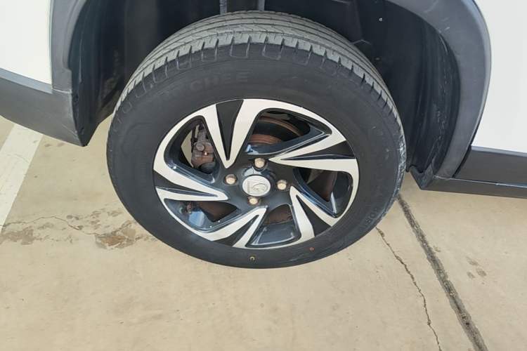 Used Baojun 510 2017 1.5L Manual Luxury Model Exterior 5
