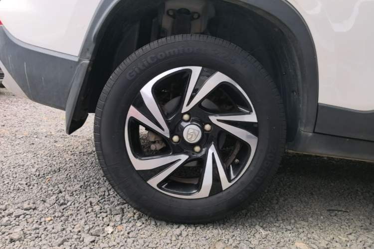 Used Baojun 510 2017 1.5L Automatic Luxury Model Exterior 5