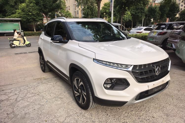 Used Baojun 510 2017 1.5L Manual Luxury Model Exterior 5