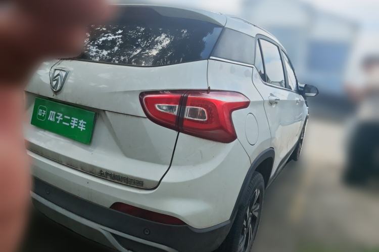 Used Baojun 510 2017 1.5L Manual Luxury Model Exterior 5