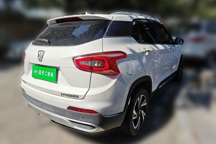 Used Baojun 510 2017 1.5L Manual Luxury Model Exterior 5