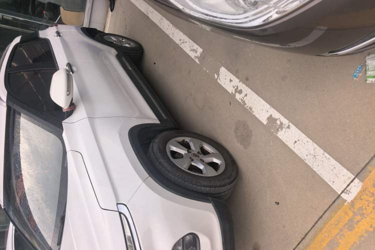 Used Baojun 510 2017 1.5L Manual Fashion Model Exterior 5