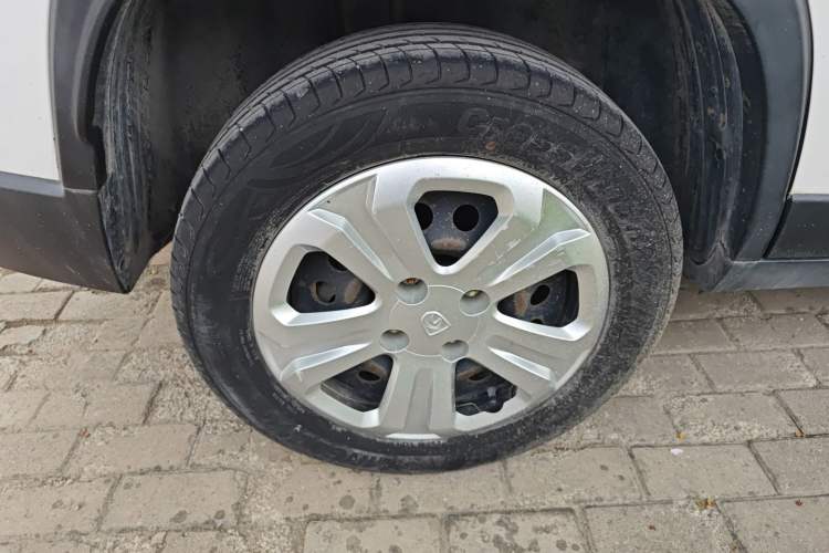 Used Baojun 510 2017 1.5L manual Comfort trim Exterior 5