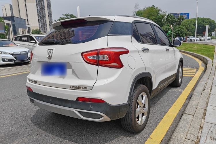 Used Baojun 510 2017 1.5L Automatic Fashion Model Exterior 6