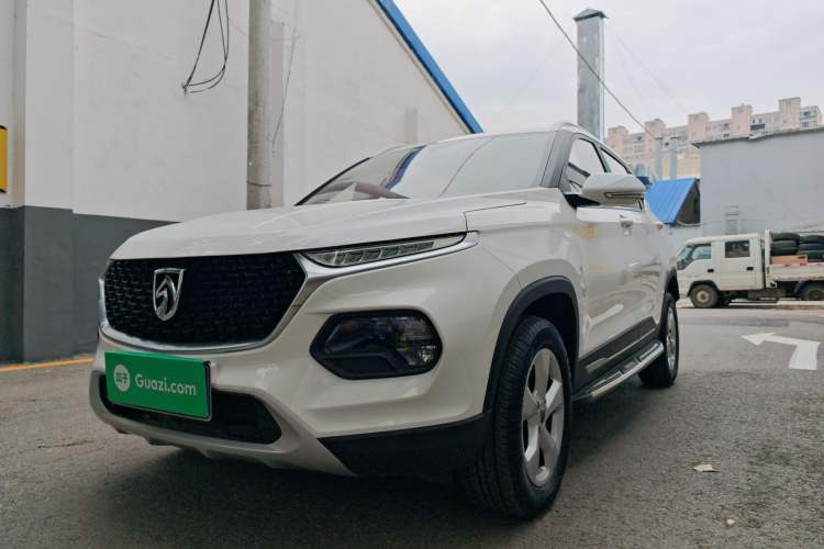Used Baojun 510 2017 1.5L manual Comfort trim Exterior 6