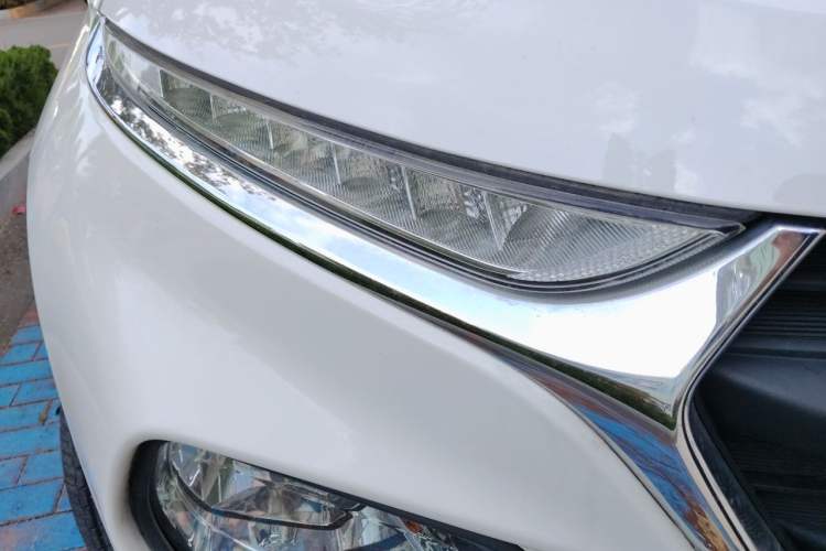 Used Baojun 510 2017 1.5L manual Comfort trim Exterior 6