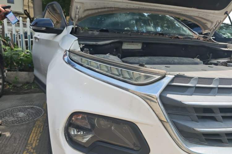 Used Baojun 510 2017 1.5L Manual Luxury Model Exterior 6