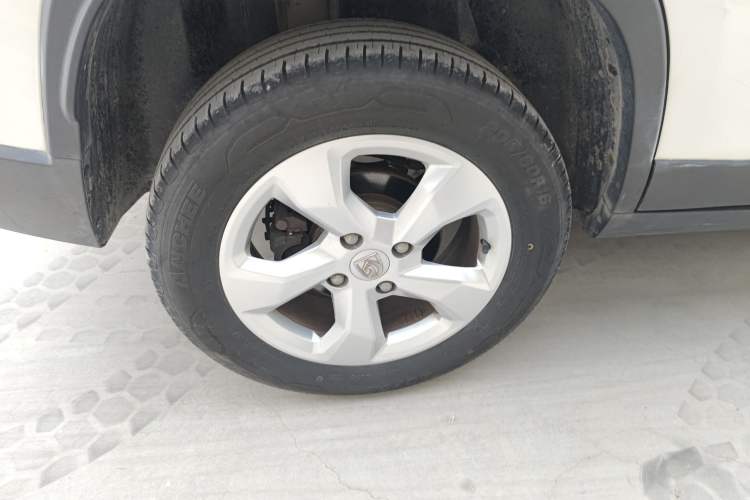 Used Baojun 510 2017 1.5L Manual Fashion Model Exterior 8