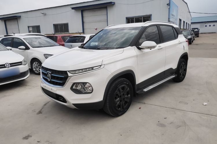 Used Baojun 510 2017 1.5L manual Comfort trim Guazi used car, China used car export, Used car for sale, Used cars, Cheapest cars for sale