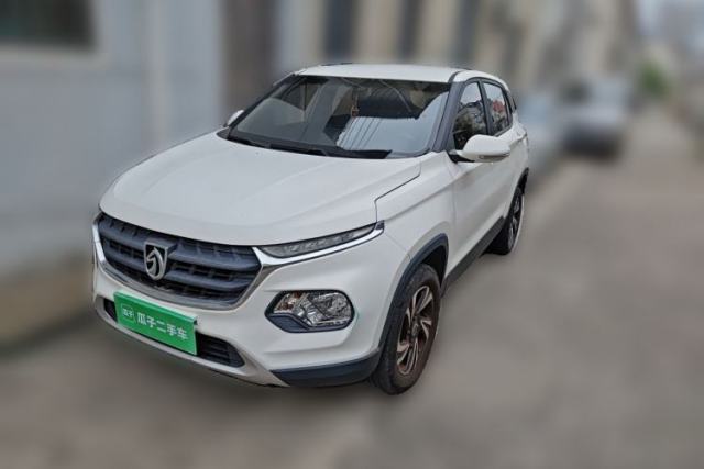 Used Baojun 510 2017 1.5L manual Comfort trim