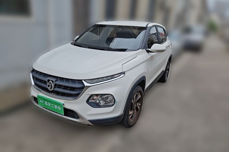 Used Baojun 510 2017 1.5L manual Comfort trim Guazi used car, China used car export, Used car for sale, Used  cars, Cheapest cars for sale