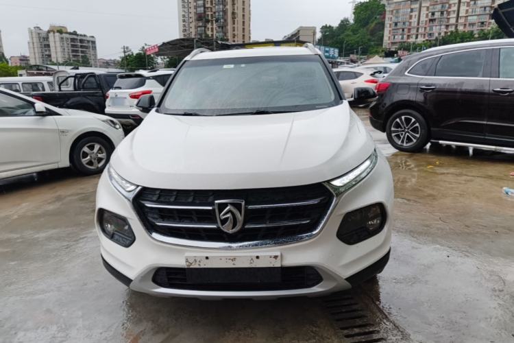 Used Baojun 510 2017 1.5L Manual Luxury Model Front
