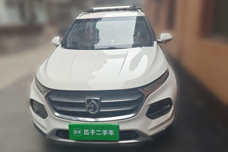 Used Baojun 510 2017 1.5L Manual Fashion Model Front