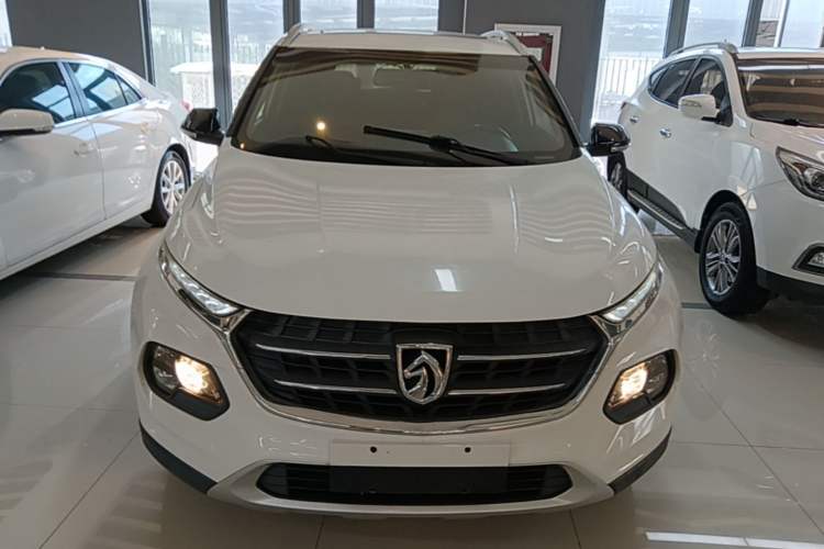 Used Baojun 510 2017 1.5L Manual Luxury Model Front