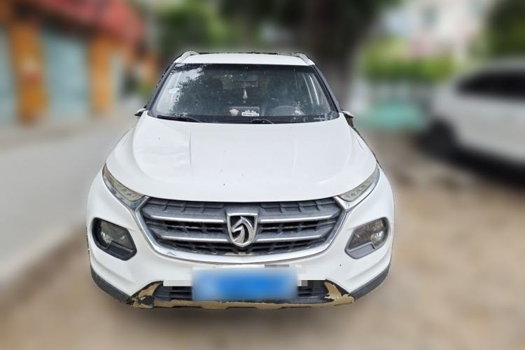 Used Baojun 510 2017 1.5L Manual Fashion Model Front