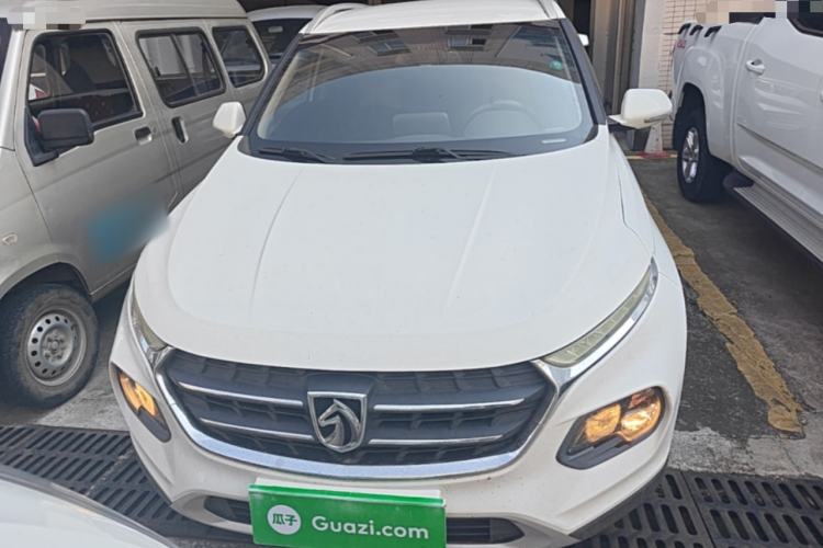 Used Baojun 510 2017 1.5L Manual Fashion Model Front