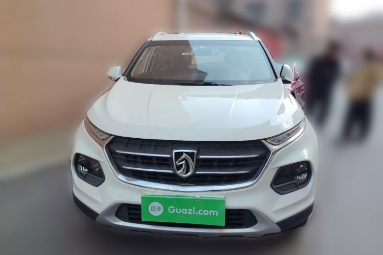Used Baojun 510 2017 1.5L Manual Fashion Model Front