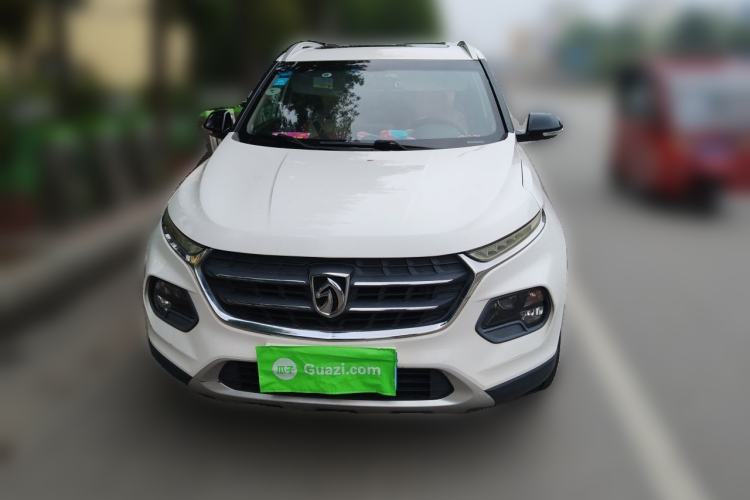 Used Baojun 510 2017 1.5L Manual Luxury Model Front