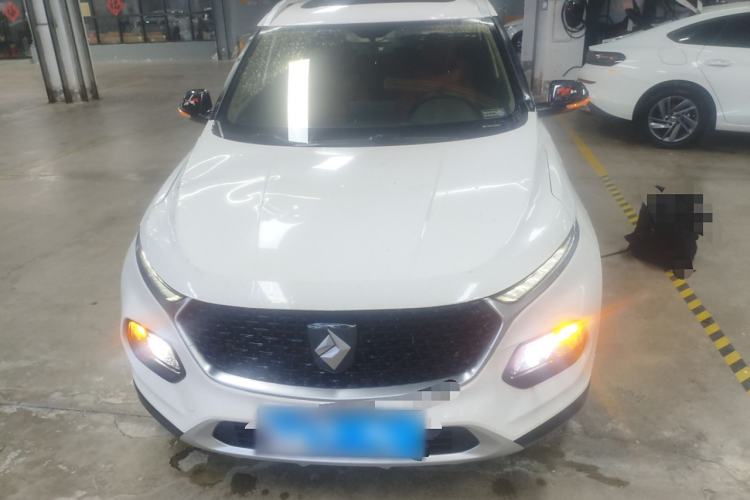 Used Baojun 510 2017 1.5L Manual Luxury Model Front