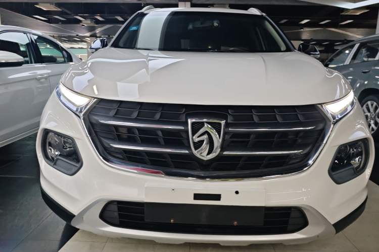Used Baojun 510 2017 1.5L Automatic Luxury Model Front
