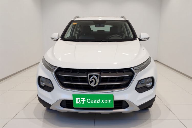 Used Baojun 510 2017 1.5L Manual Fashion Model Front