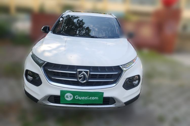 Used Baojun 510 2017 1.5L Manual Luxury Model Front