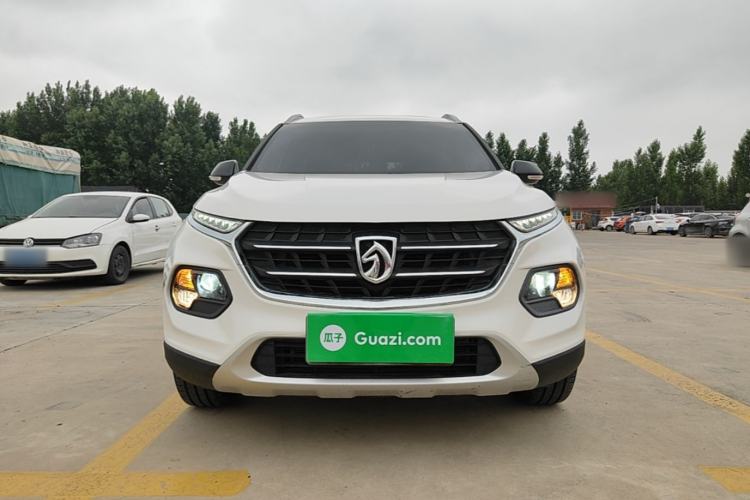 Used Baojun 510 2017 1.5L Manual Luxury Model Front