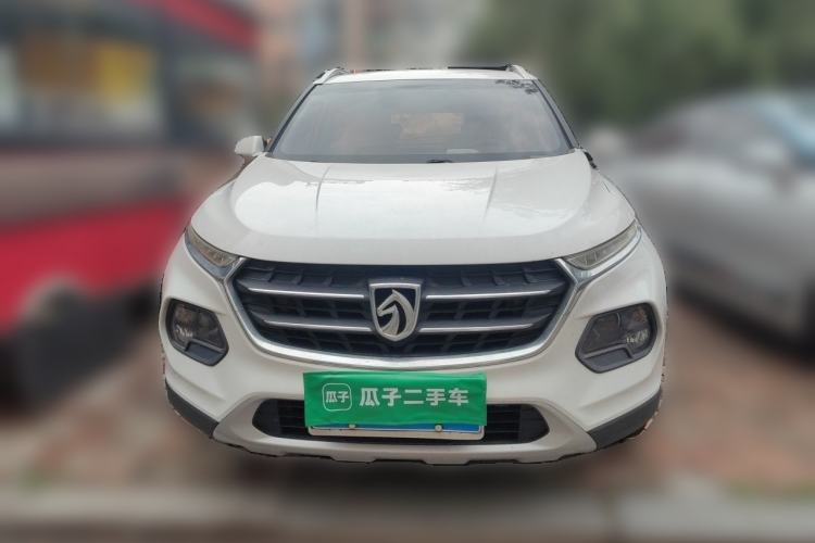Used Baojun 510 2017 1.5L Manual Fashion Model Front