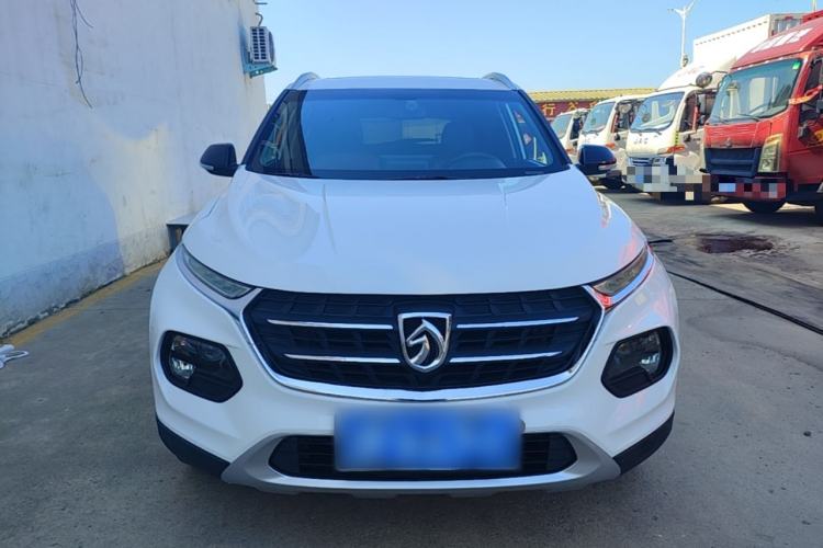 Used Baojun 510 2017 1.5L Manual Luxury Model Front