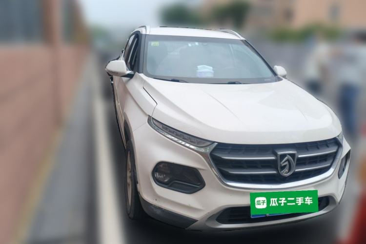 Used Baojun 510 2017 1.5L Manual Fashion Model Front