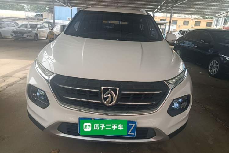 Used Baojun 510 2017 1.5L Manual Fashion Model Front