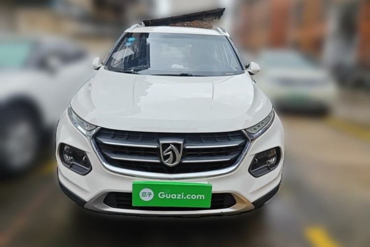 Used Baojun 510 2017 1.5L Manual Fashion Model Front
