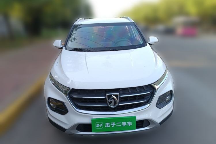 Used Baojun 510 2017 1.5L Manual Fashion Model Front