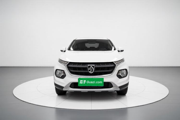 Used Baojun 510 2017 1.5L manual Comfort trim Front