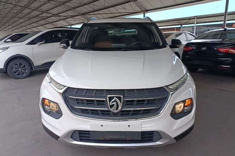 Used Baojun 510 2017 1.5L Manual Luxury Model Front