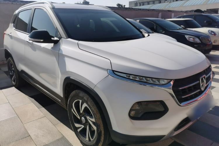 Used Baojun 510 2017 1.5L Manual Luxury Model Front Right 45 Deg