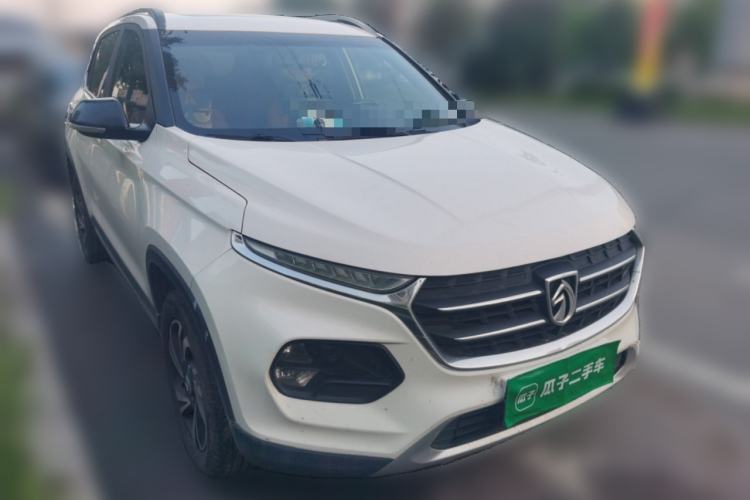 Used Baojun 510 2017 1.5L Manual Luxury Model Front Right 45 Deg