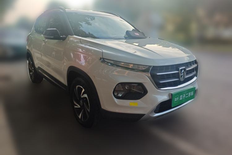 Used Baojun 510 2017 1.5L Manual Luxury Model Front Right 45 Deg