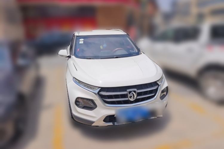 Used Baojun 510 2017 1.5L Automatic Fashion Model Front Right 45 Deg