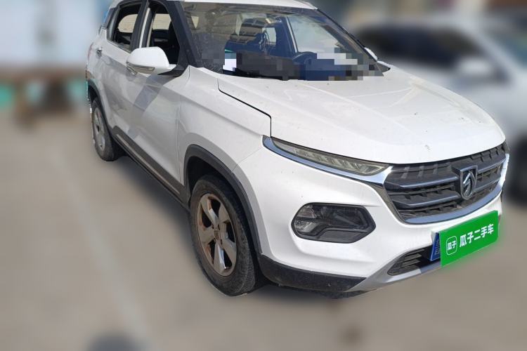 Used Baojun 510 2017 1.5L Manual Fashion Model Front Right 45 Deg