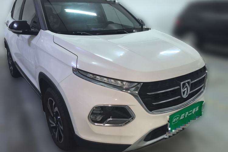 Used Baojun 510 2017 1.5L Manual Luxury Model Front Right 45 Deg