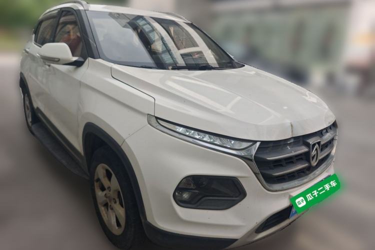 Used Baojun 510 2017 1.5L Manual Fashion Model Front Right 45 Deg